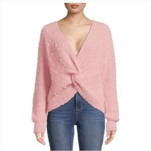 No Boundaries Light Pink Knitted Eyelash Juniors' Twist Faux Pearl Sweater